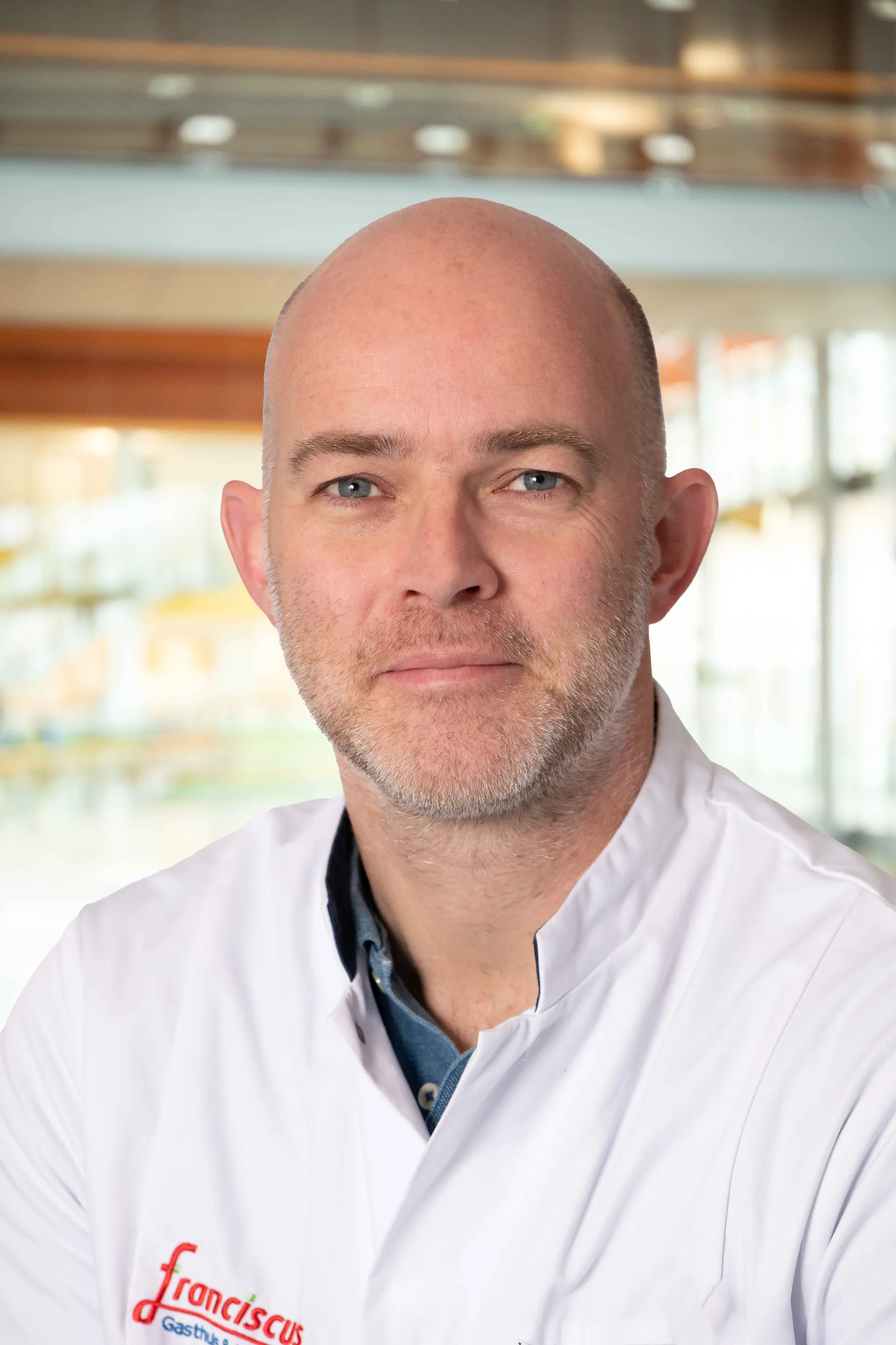 Zuidam, J.M. plastisch chirurg