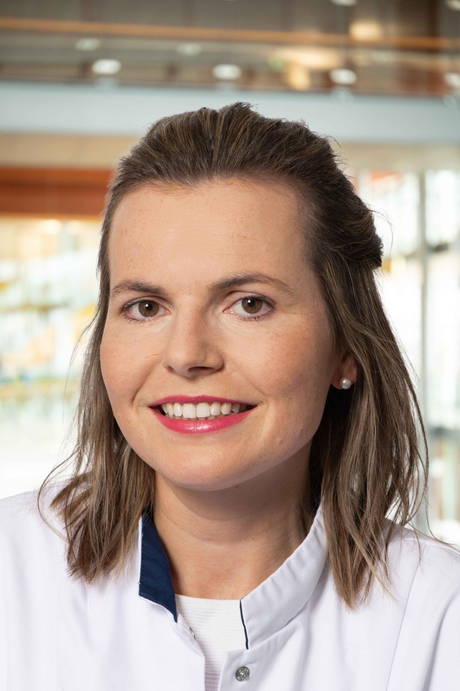 engels-lotte_dermatoloog-20